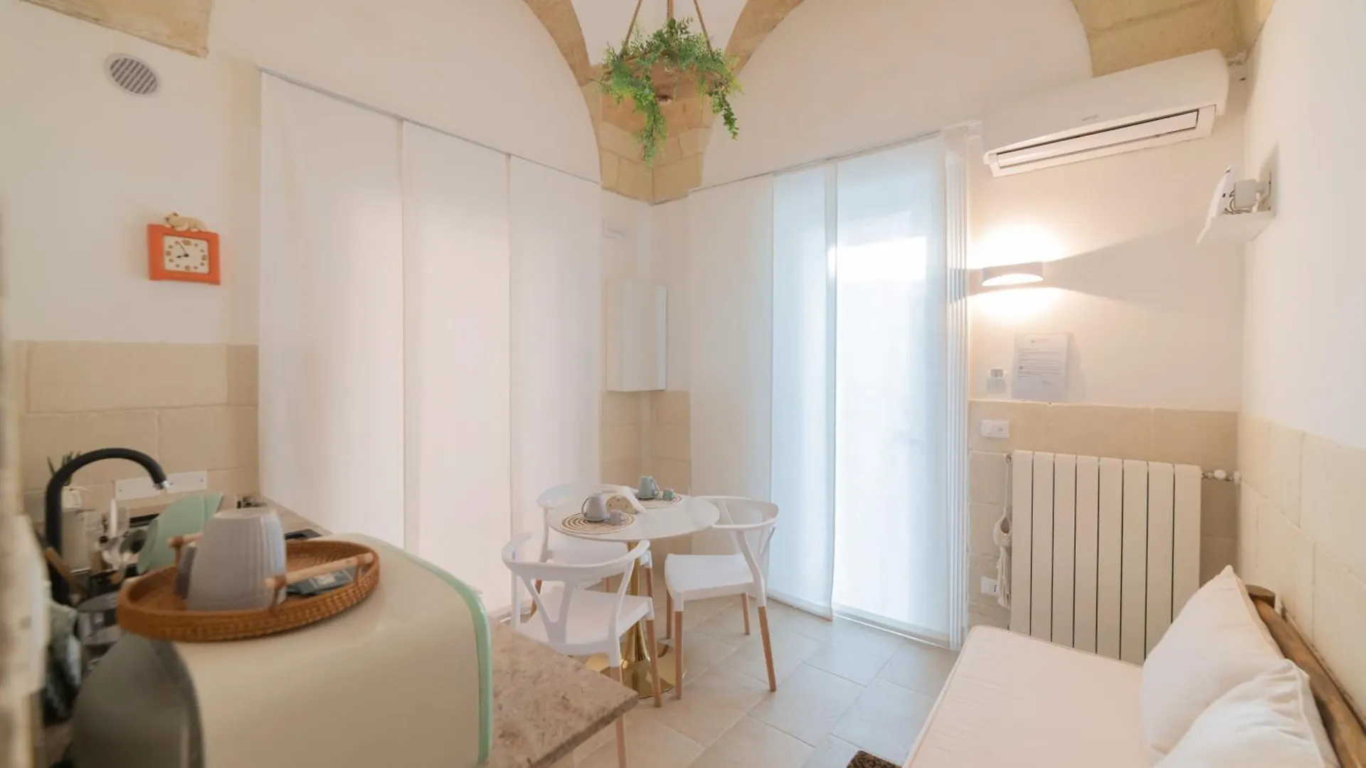 Apartment Fjore Di Lecce, Camere & Caffe