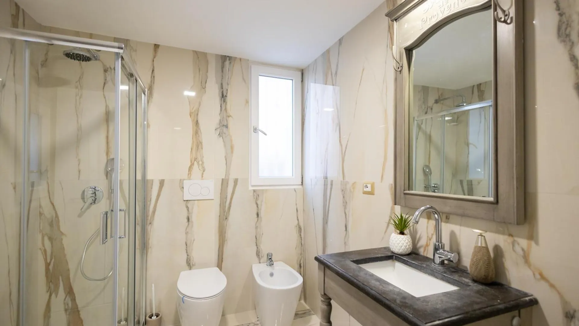 Fjore Di Lecce, Camere & Caffe 0*, Lecce