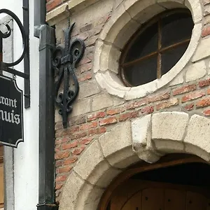 https://bnb-antwerpen-charmant.brusselshotelsbook.com